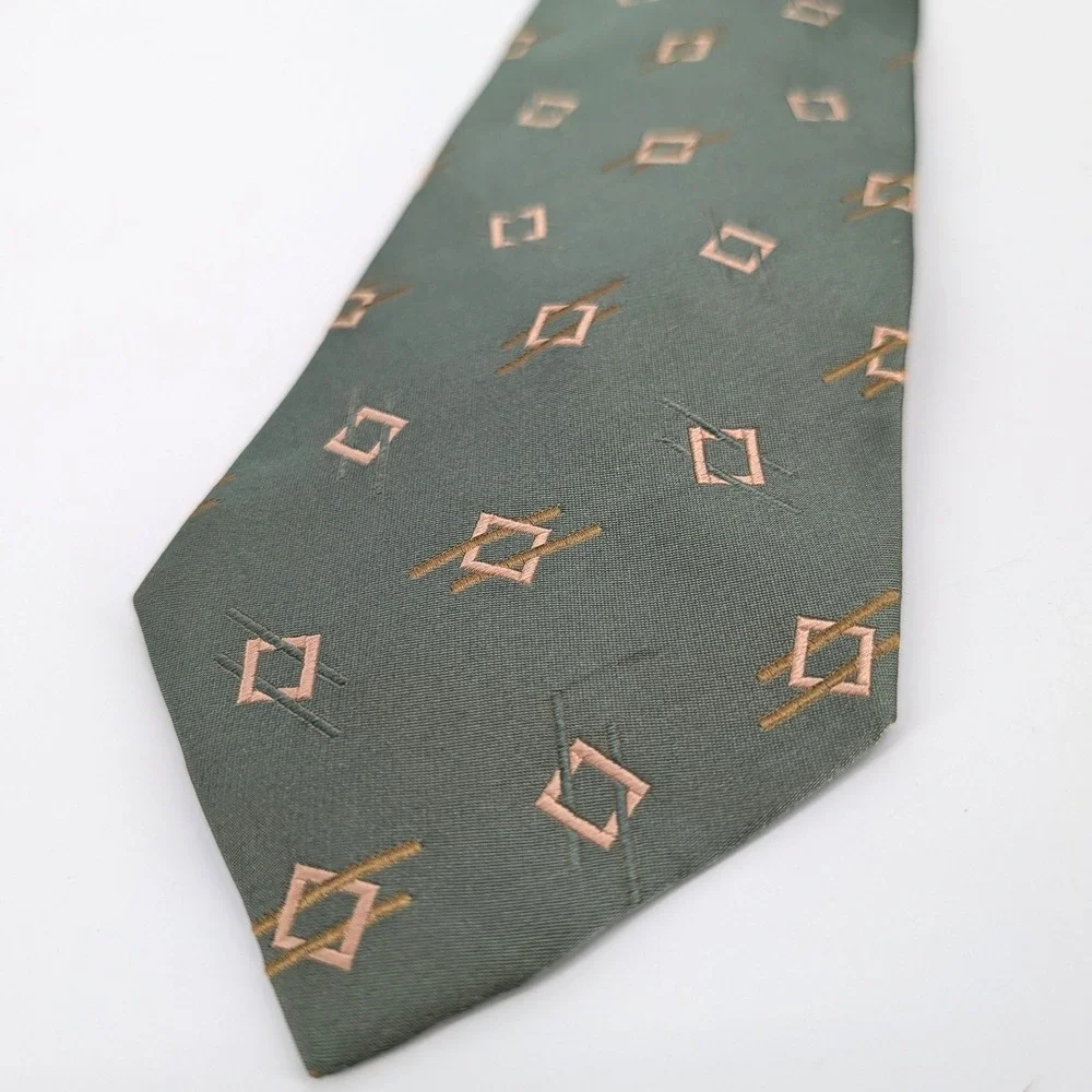 Ermenegildo Zegna Silk Tie Sage Green Geometric Diamond Made in Italy